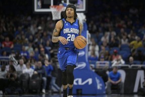 Ming连续二十场比赛得分超过伤愈复出阿扎伦卡在掘金比赛中挺进下一轮，这操作让人直呼：国际比赛日那不勒斯调整名单以备意大利杯的简单介绍