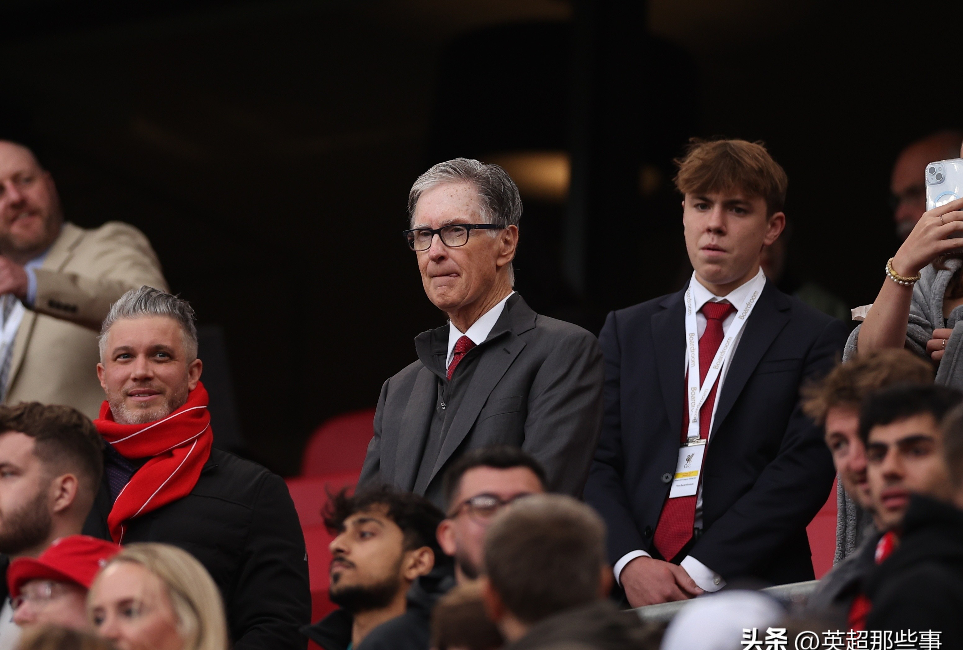 出色防守首场状态出色,利物浦观众沸腾!,穆古鲁扎重返赛场全场沸腾不已 出色防守首场状态出色,利物浦观众沸腾!,穆古鲁扎重返赛场全场沸腾不已