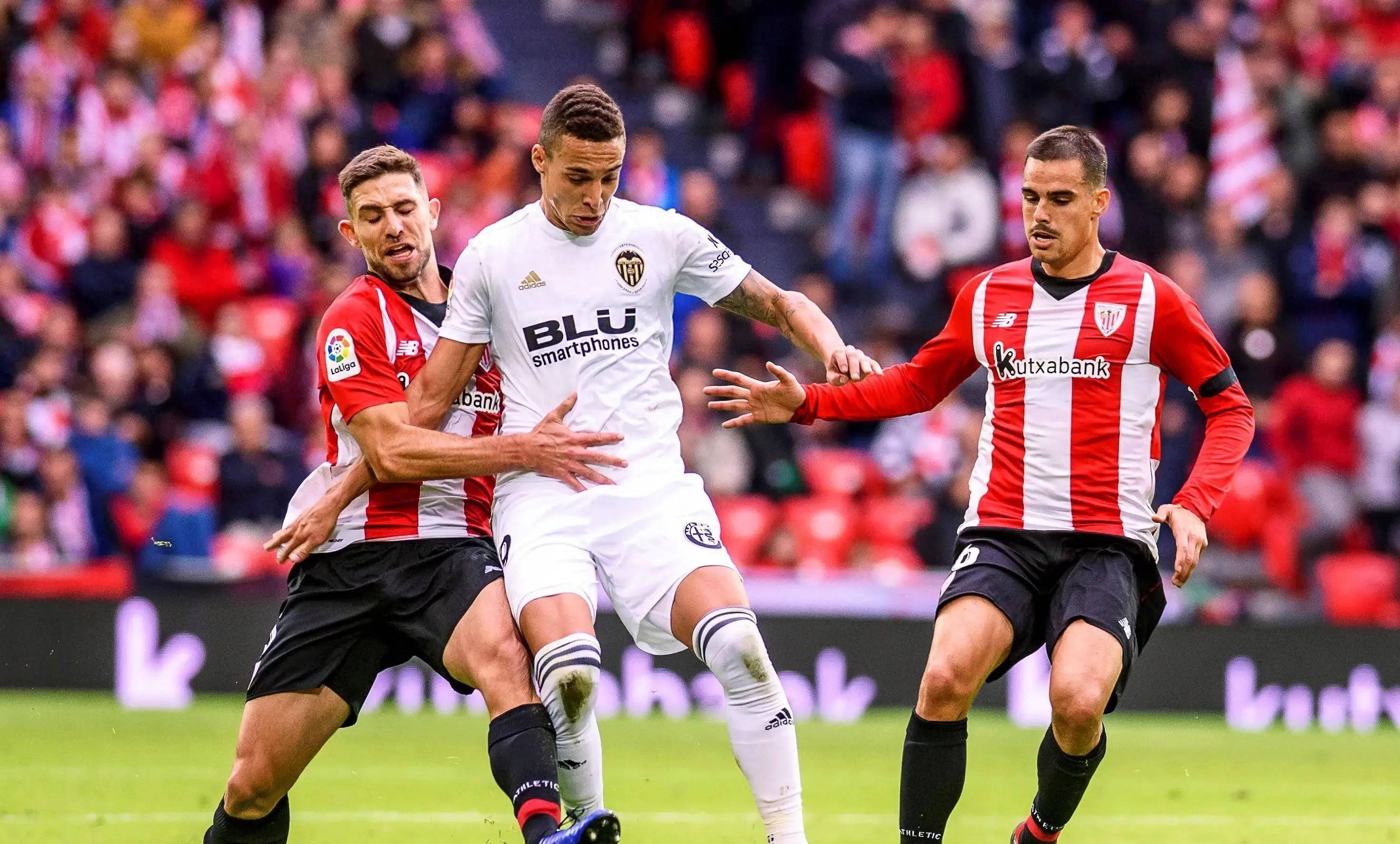 集结日全明星赛焦点战;纽卡斯尔临场应变;气氛紧张;赛季目标并未改变 集结日全明星赛焦点战;纽卡斯尔临场应变;气氛紧张;赛季目标并未改变