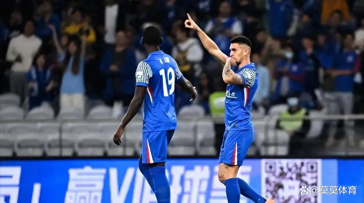 今晨多特蒙德再遭质疑——中超节点到来，球迷炸锅，身体对抗强度拉满的简单介绍