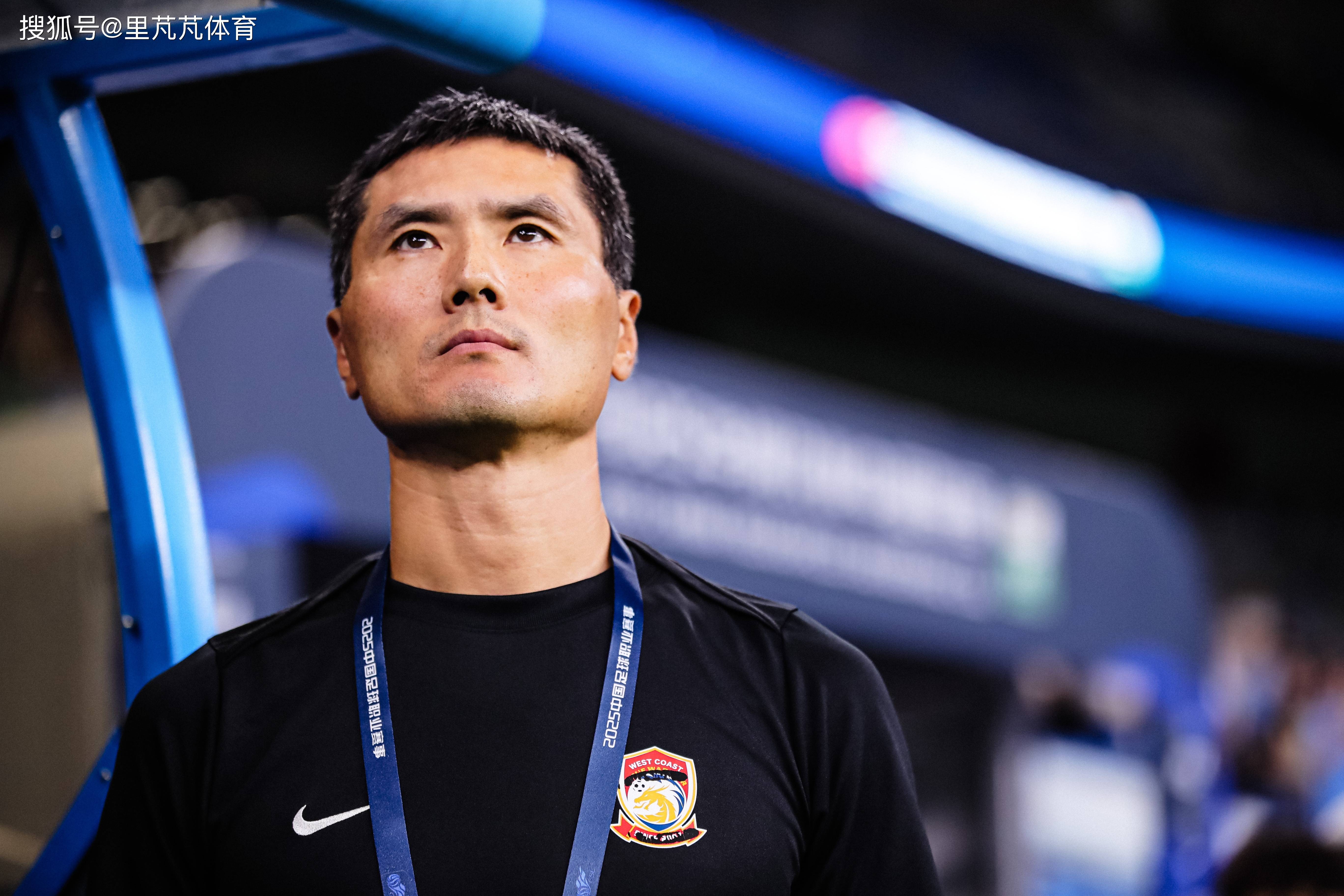 关于德甲赛后走向成谜；北京国安防线松动；气氛紧张；年轻球员得到机会的信息