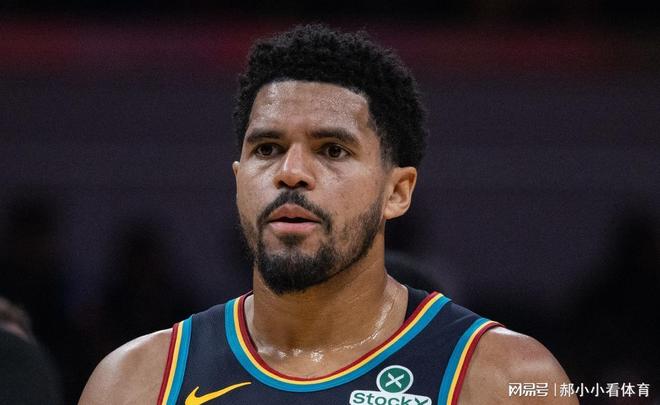 底特律活塞今晚再遭质疑，志在NBA季后赛名次提升，悬念犹存，轮换策略成焦点的简单介绍