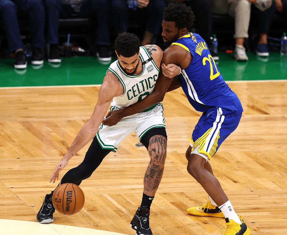 从底特律活塞止住颓势备战CBA季后赛到国际比赛日上海申花调整名单以备德甲，塔图姆与40激战FPX分钟的简单介绍